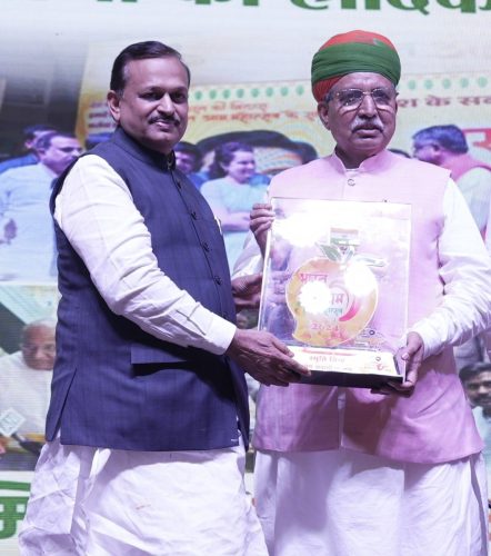 केंद्रीय-मंत्री-अर्जुन-राम-मेघवाल-जी-